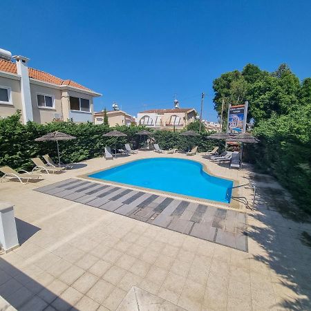 Shades Of Blue Apartment Larnaca Ngoại thất bức ảnh